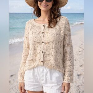 Vintage Style Floral Crochet Tan Button Down Cardigan Coconut shell buttons M